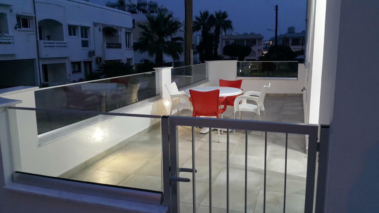 Chris'S Holiday Apt - Ayia Napa Esterno foto